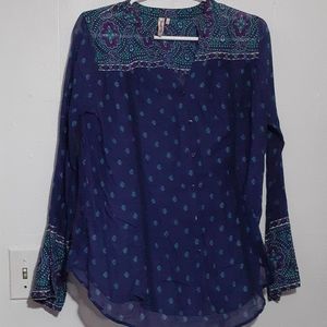 Long sleeve button up